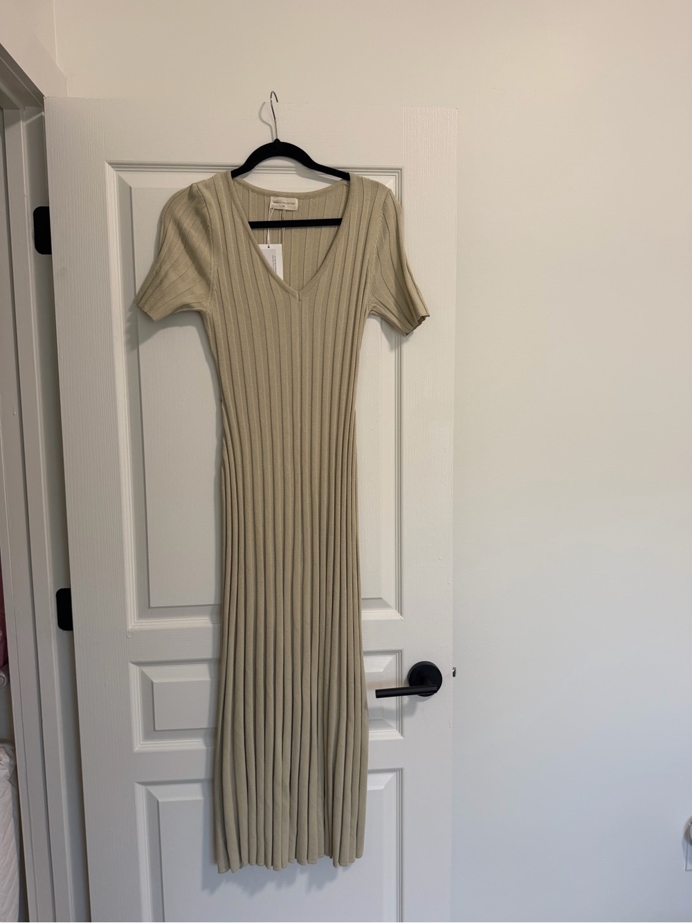 NWT OAKLEY WORTH COLLECTIVE SIZE XS MAXI DRESS View 5
